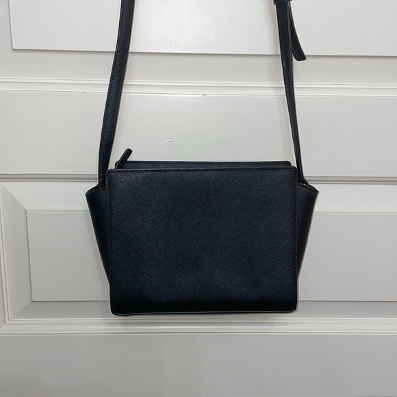 Kate Spade, New York black shoulder back - Picture 4 of 7